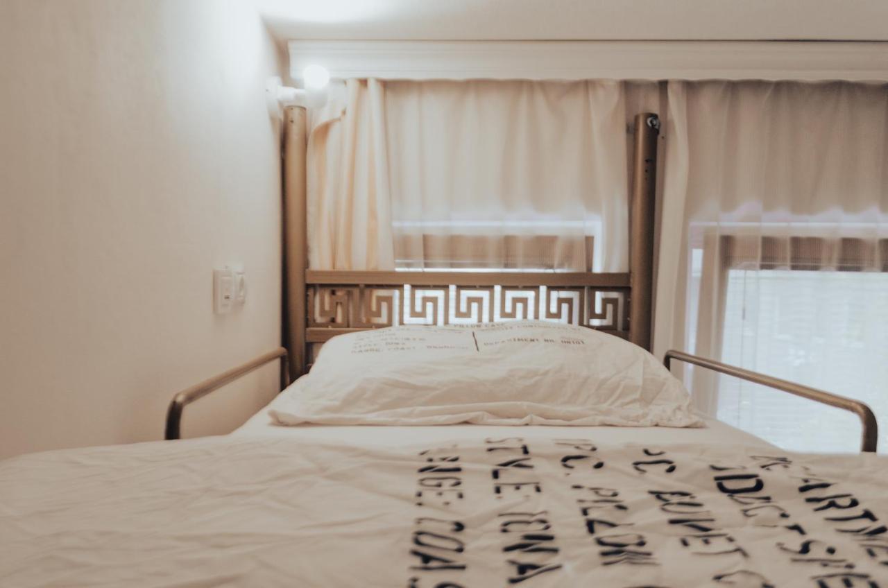 Oda Hostel Pristina Kültér fotó
