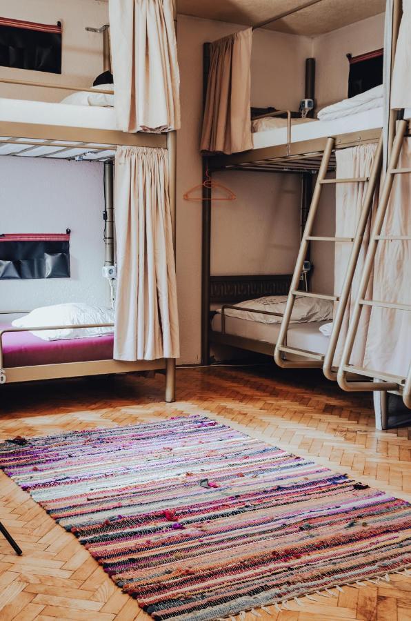 Oda Hostel Pristina Kültér fotó