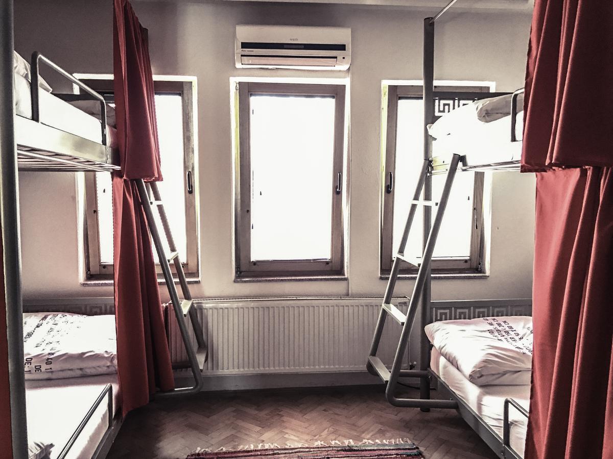 Oda Hostel Pristina Kültér fotó